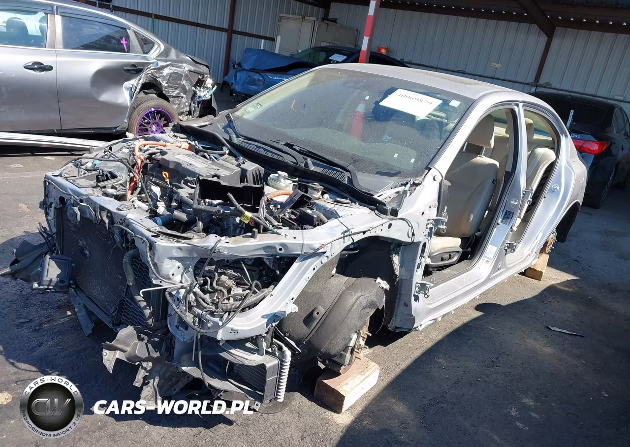 2017 Honda Accord Hybrid Touring VIN:JHMCR6F77HC025447 - 2