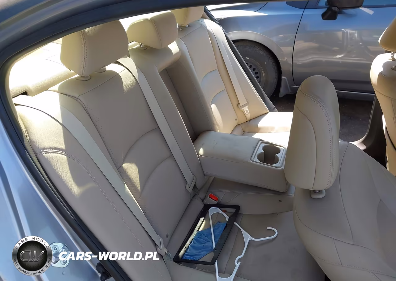 2017 Honda Accord Hybrid Touring VIN:JHMCR6F77HC025447 - 7