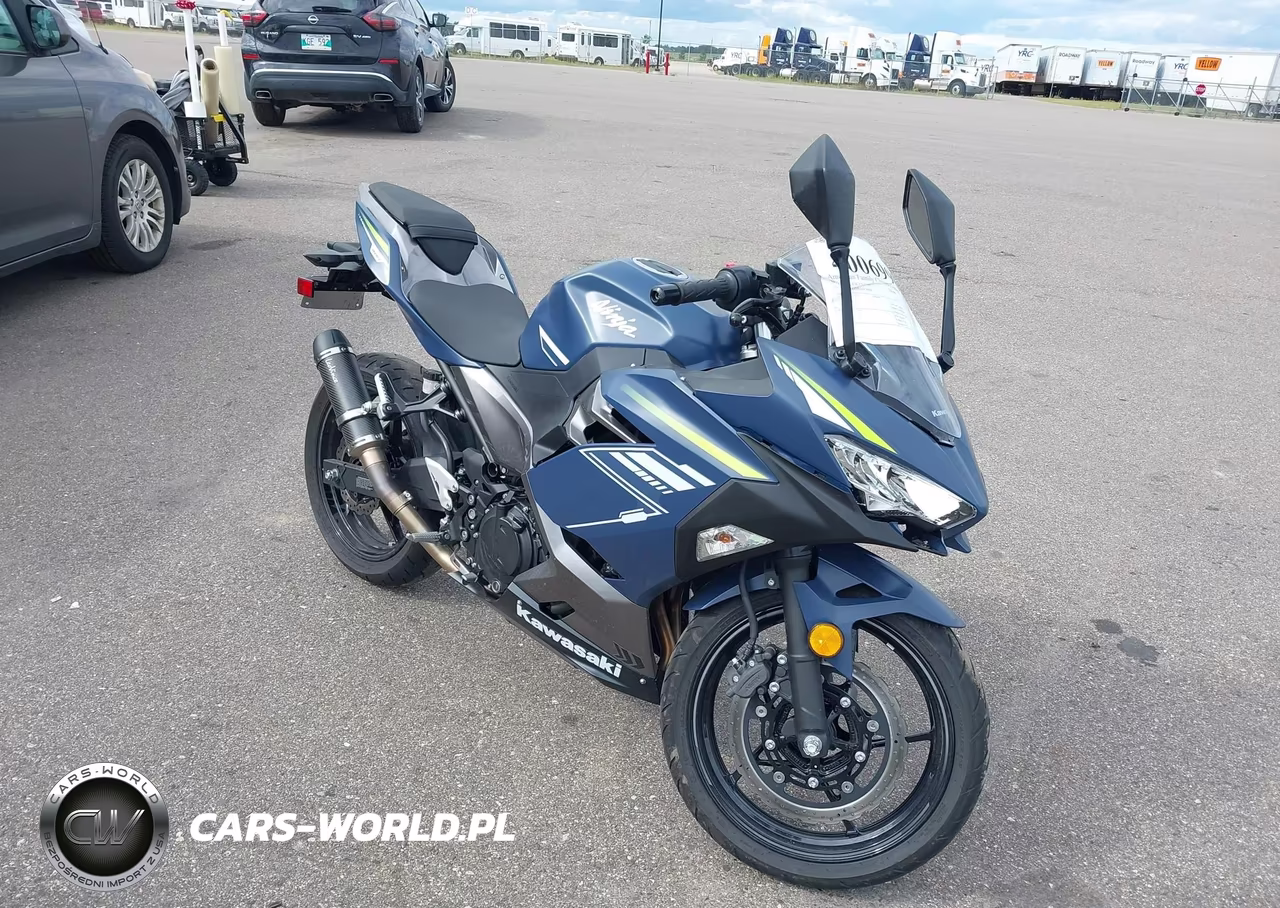 2022 Kawasaki Ex400
