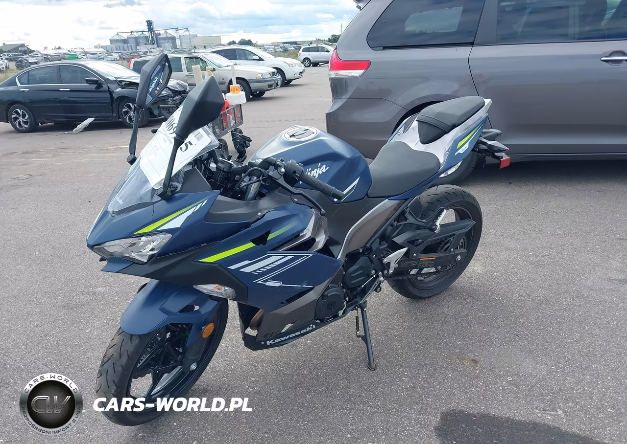 2022 Kawasaki Ex400 VIN:JKAEXKH18NDAG4886 - 2