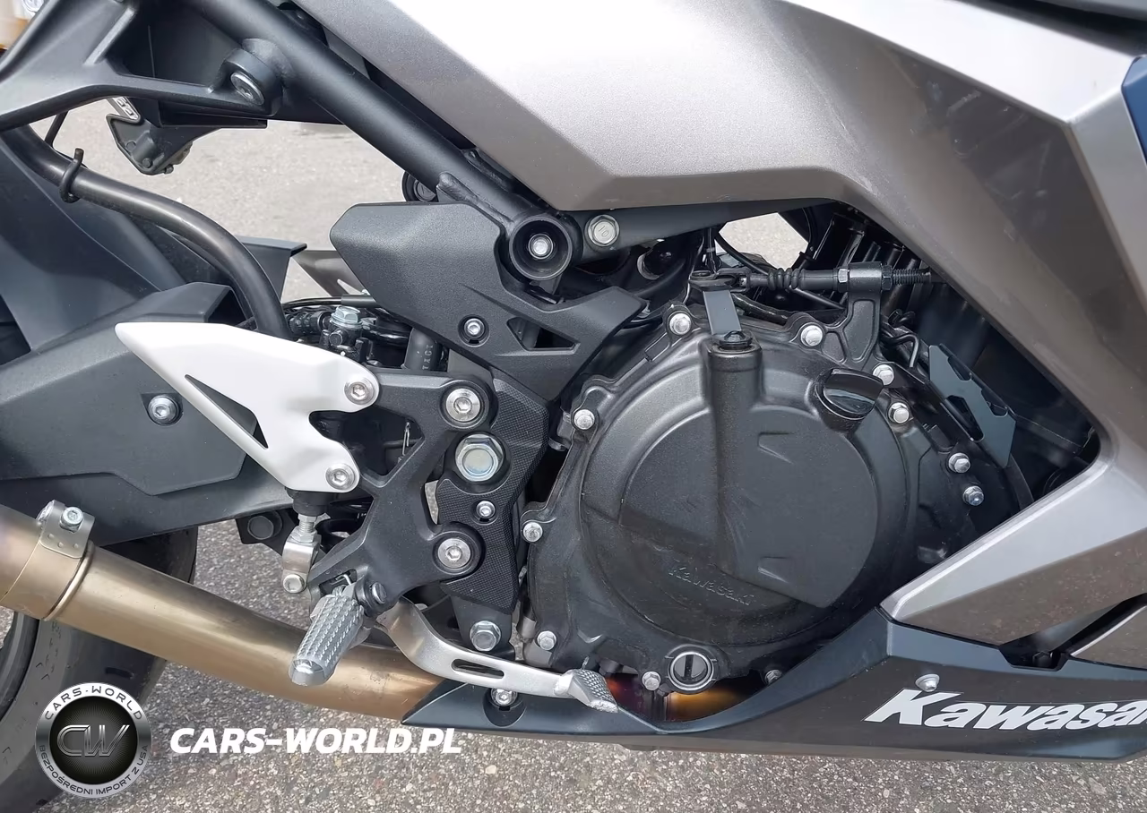 2022 Kawasaki Ex400 VIN:JKAEXKH18NDAG4886 - 8
