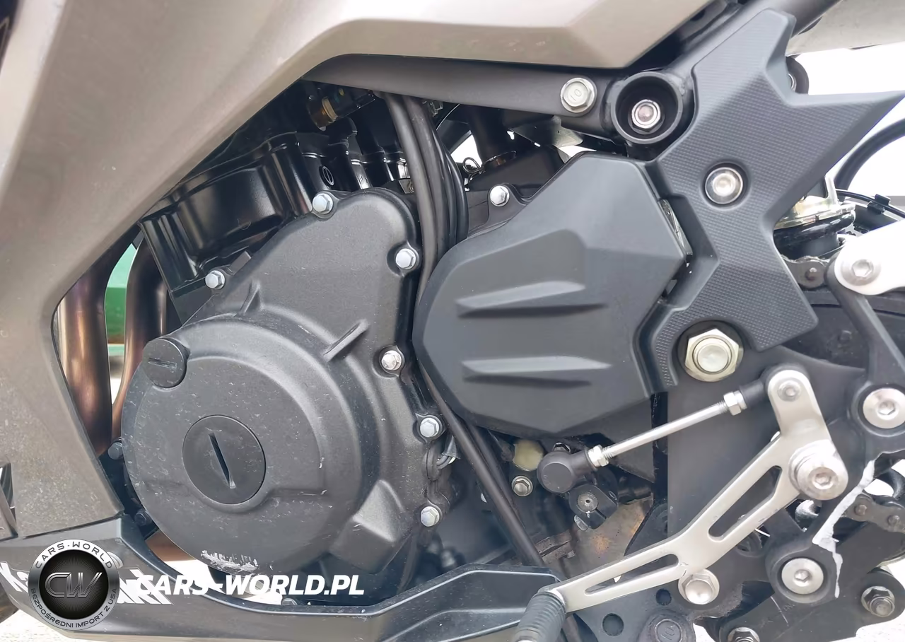 2022 Kawasaki Ex400 VIN:JKAEXKH18NDAG4886 - 9