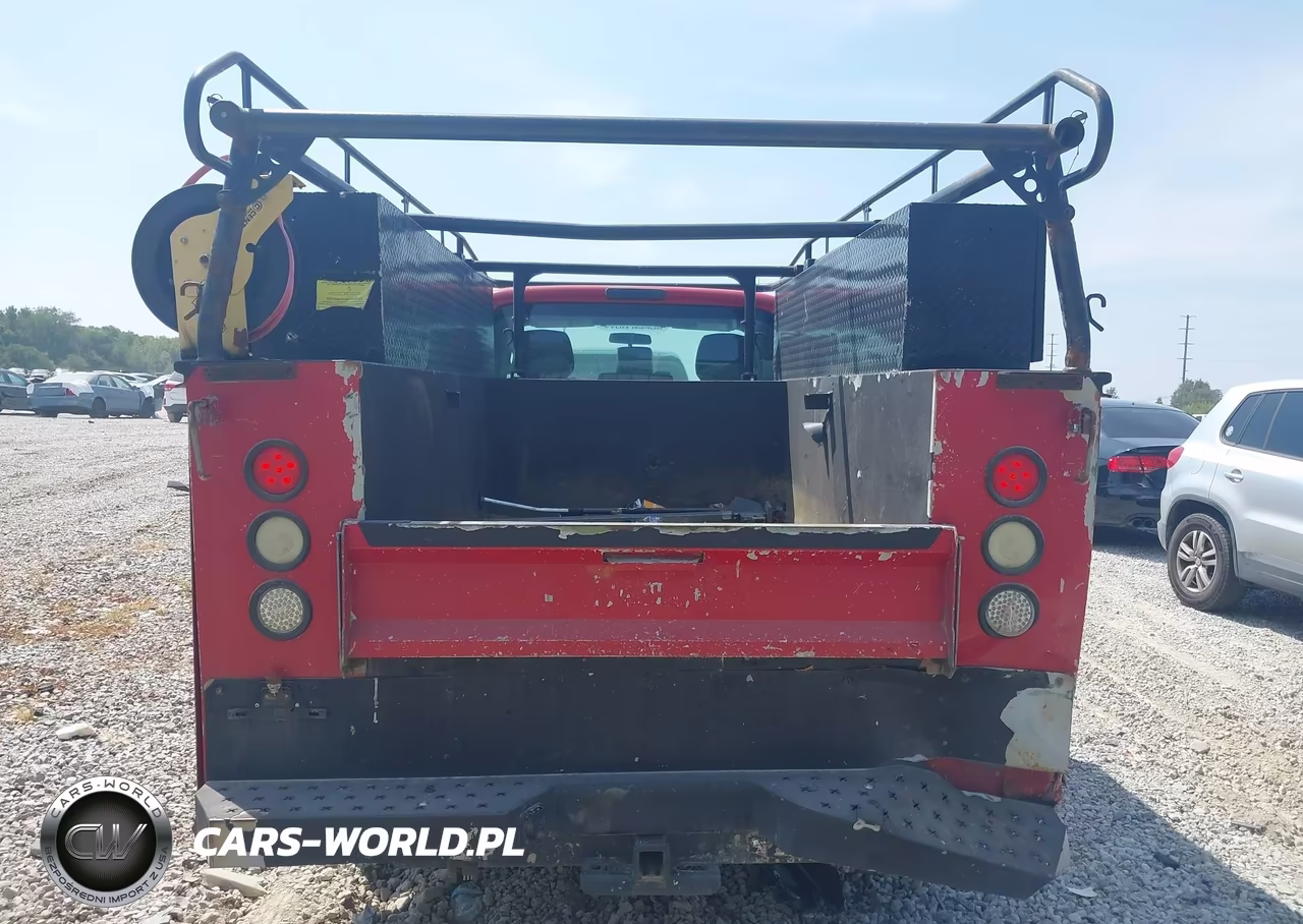 2015 Ford F-350 Chassis Xl VIN:1FDRF3E69FEA35602 - 15