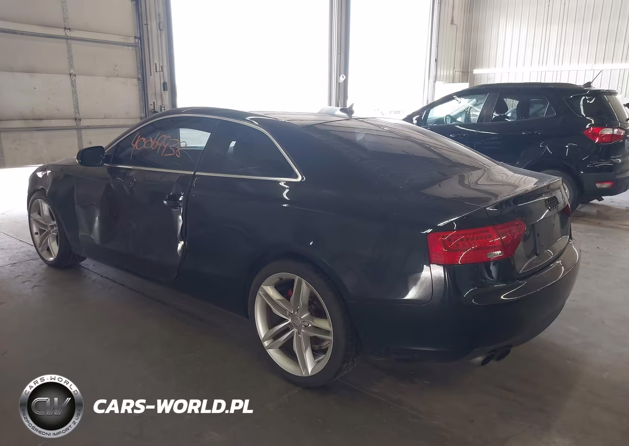 2013 Audi A5 2.0T Premium VIN:WAULFAFR4DA040179 - 3