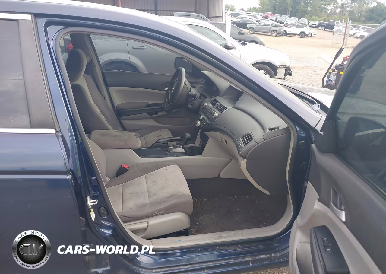 2008 Honda Accord Lxp VIN:JHMCP264X8C013068 - 5