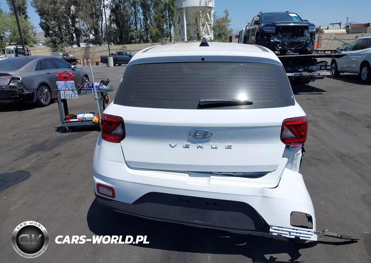2021 Hyundai Venue Se VIN:KMHRB8A35MU109900 - 16
