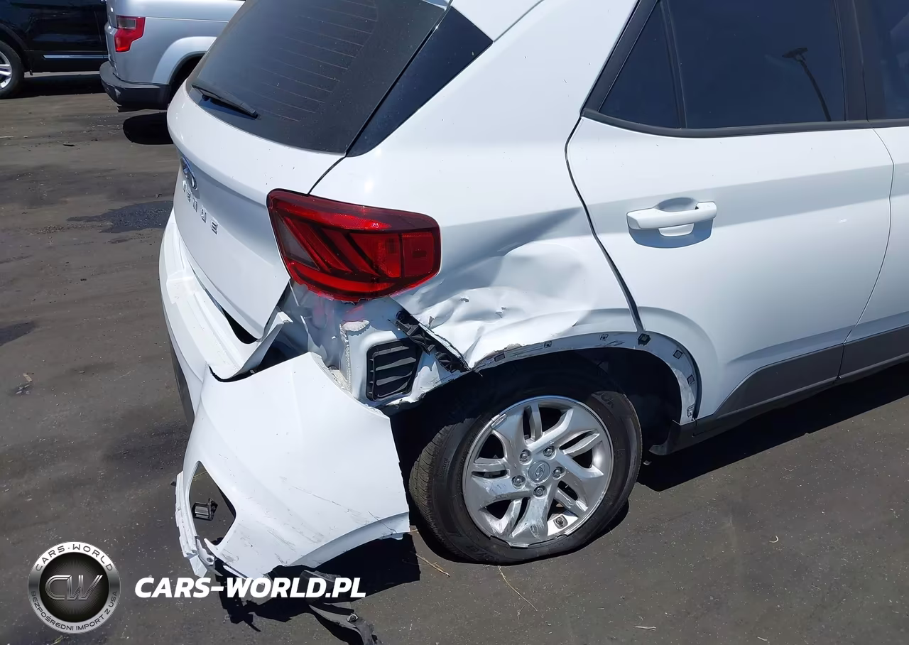2021 Hyundai Venue Se VIN:KMHRB8A35MU109900 - 6