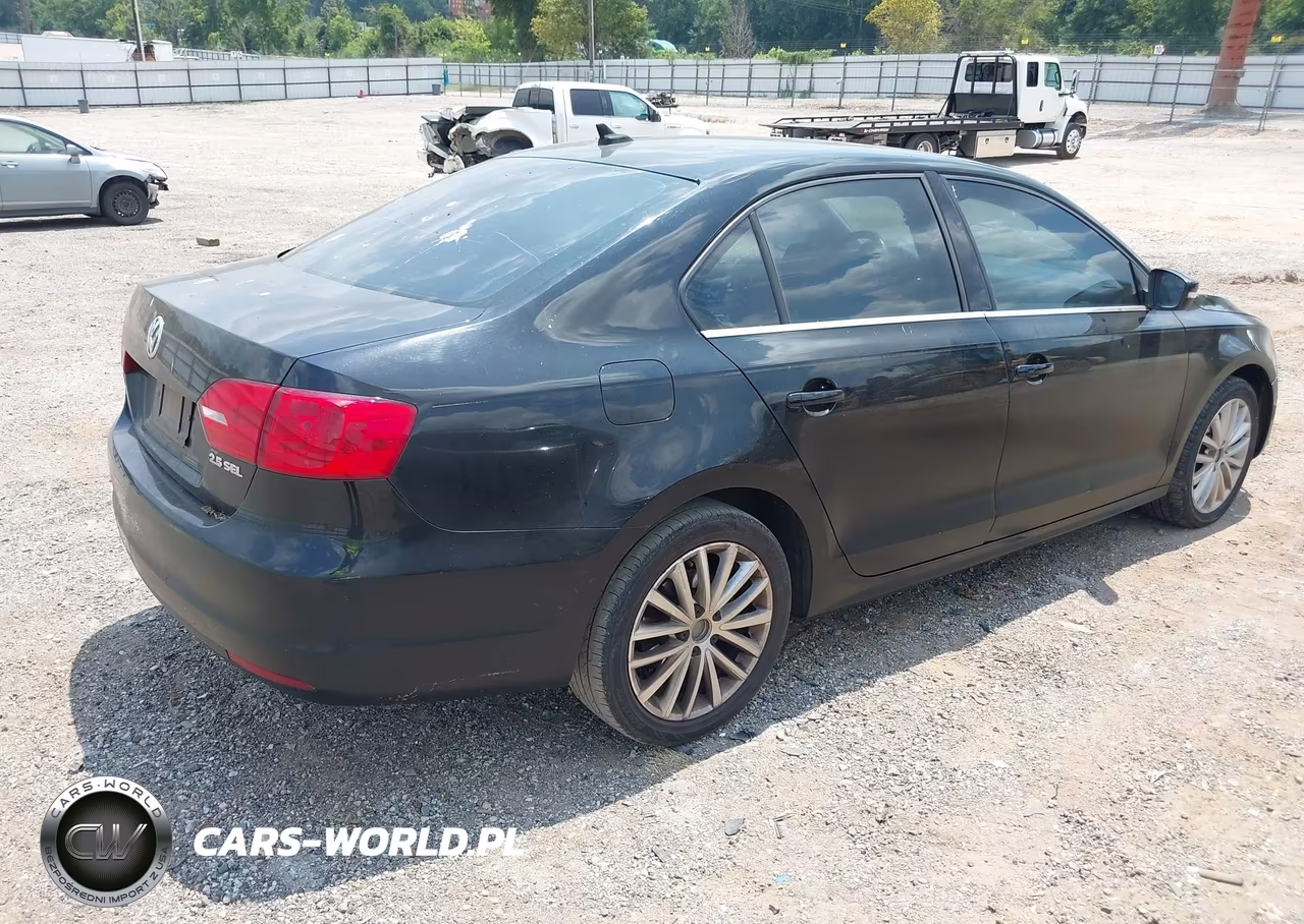 2011 Volkswagen Jetta 2.5L Sel VIN:3VWLX7AJ8BM384969 - 4