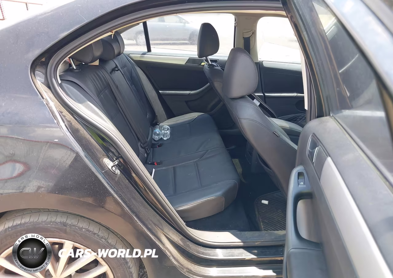 2011 Volkswagen Jetta 2.5L Sel VIN:3VWLX7AJ8BM384969 - 8