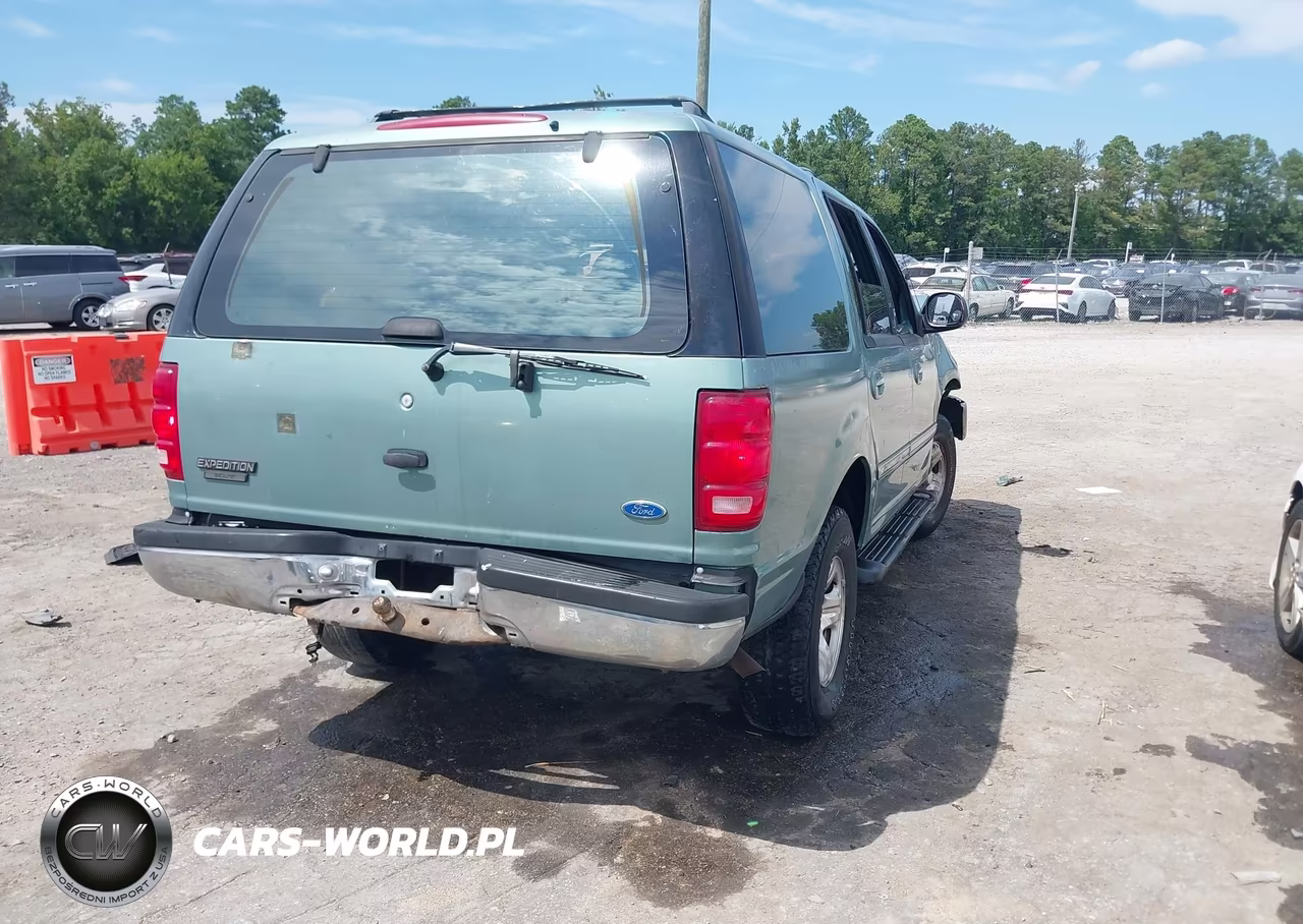 1997 Ford Expedition Eddie Bauer-Xlt VIN:1FMEU18W2VLB19078 - 4