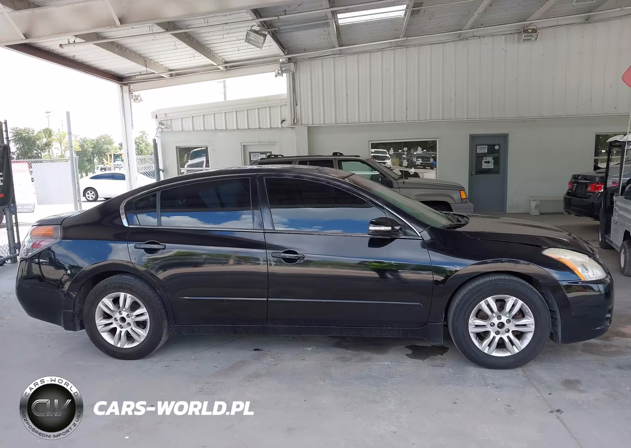 2011 Nissan Altima 2.5-2.5 S VIN:1N4AL2AP8BN404856 - 13
