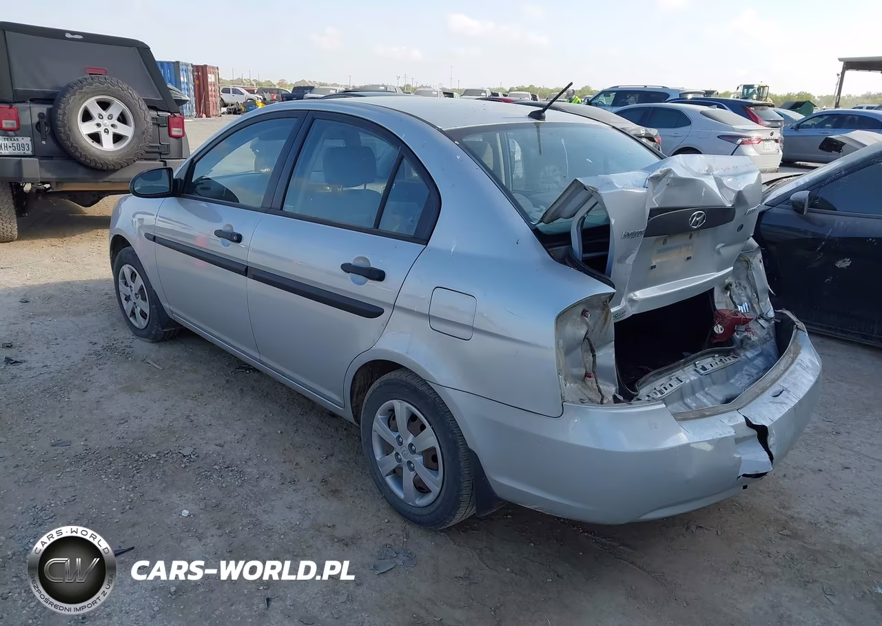 2009 Hyundai Accent Gls VIN:KMHCM46CX9U292705 - 3