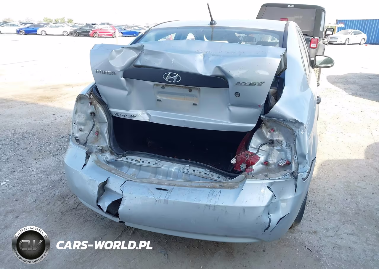 2009 Hyundai Accent Gls VIN:KMHCM46CX9U292705 - 6