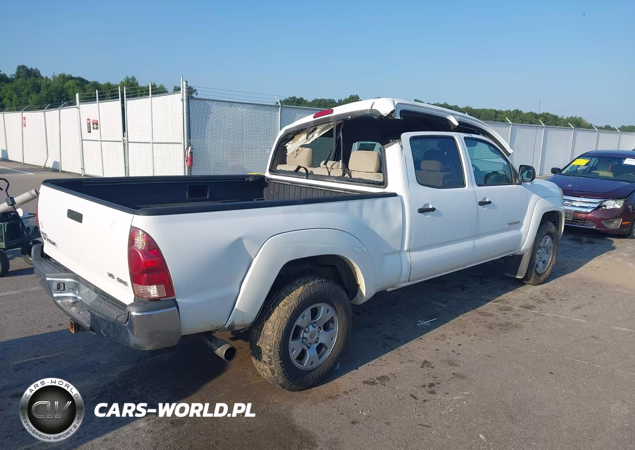 2005 Toyota Tacoma Double Cab Long Bed VIN:5TEMU52N85Z132684 - 4