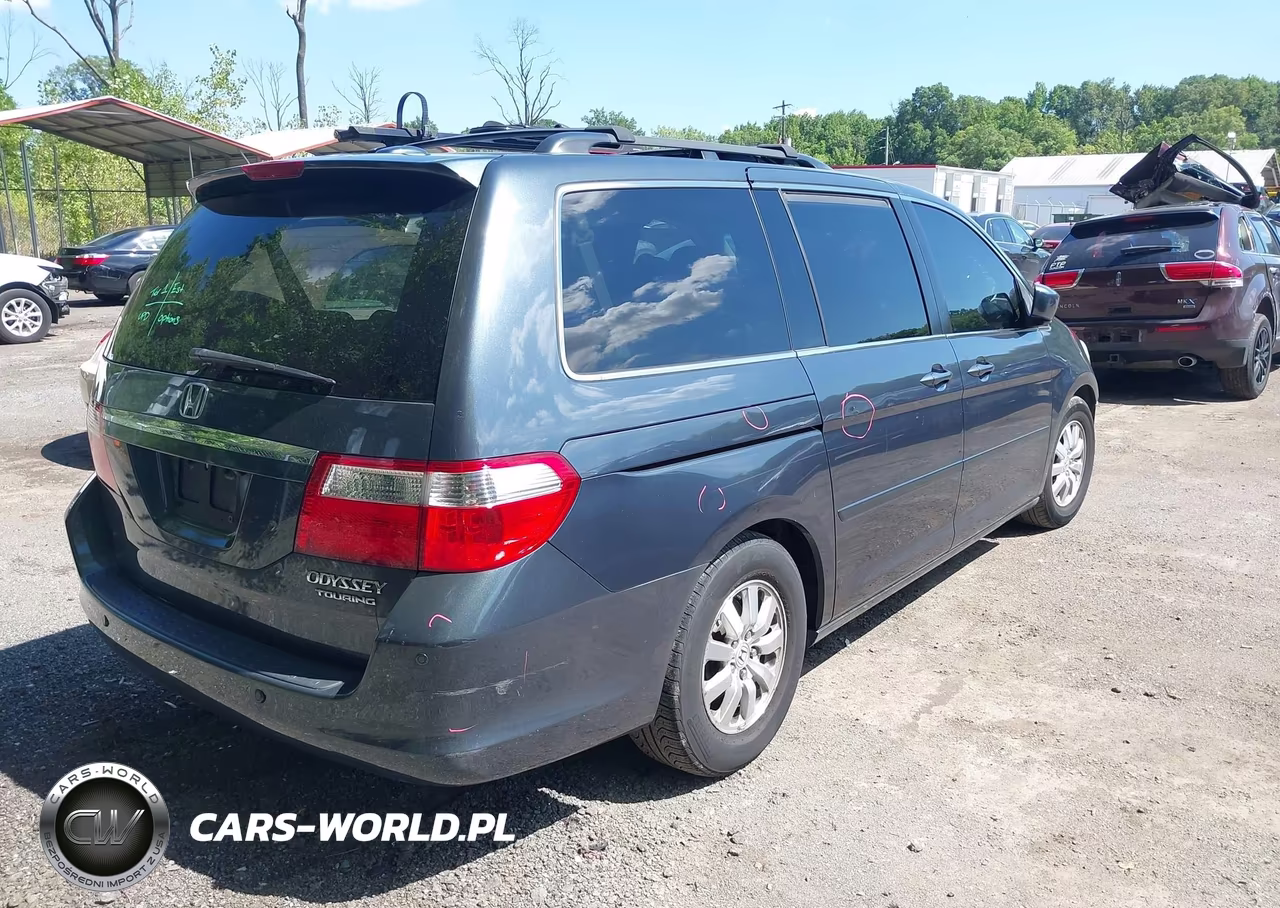 2005 Honda Odyssey Touring VIN:5FNRL38875B012522 - 4
