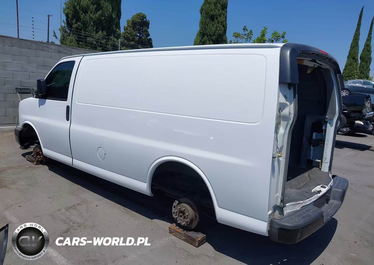 2009 Chevrolet Express 2500 Work Van VIN:1GCGG25C591163033 - 3