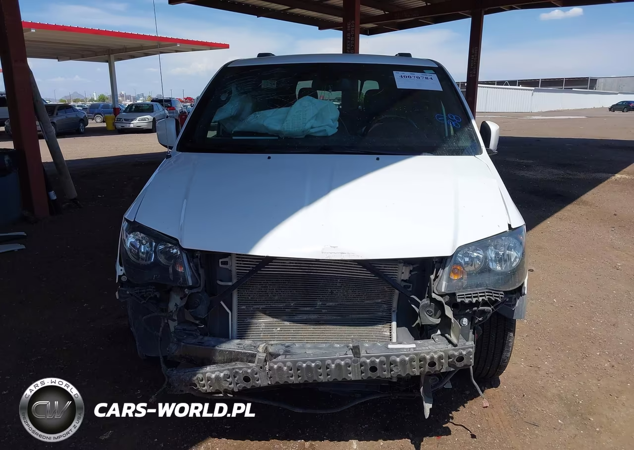 2019 Dodge Grand Caravan Gt VIN:2C4RDGEG7KR680188 - 13
