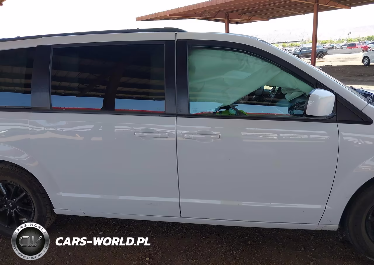 2019 Dodge Grand Caravan Gt VIN:2C4RDGEG7KR680188 - 14