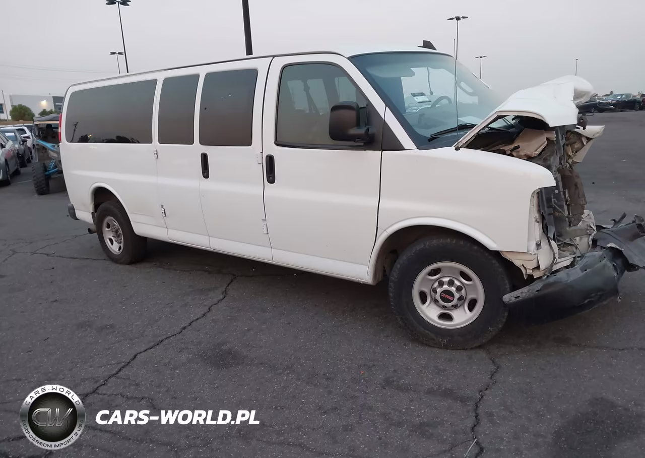 2017 GMC Savana 3500 Ls