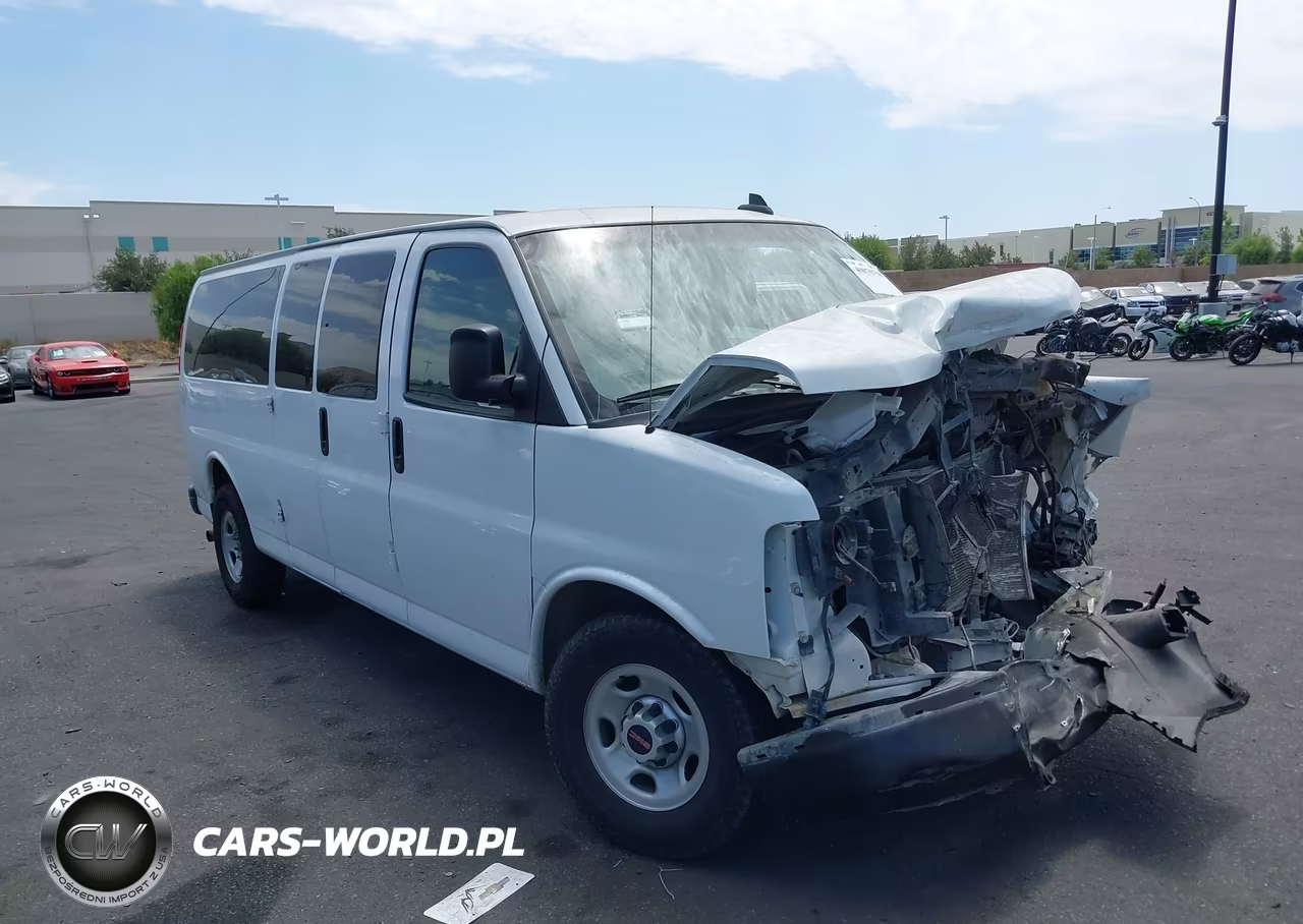 2017 GMC Savana 3500 Ls VIN:1GJZ7NFF9H1151171 - 13