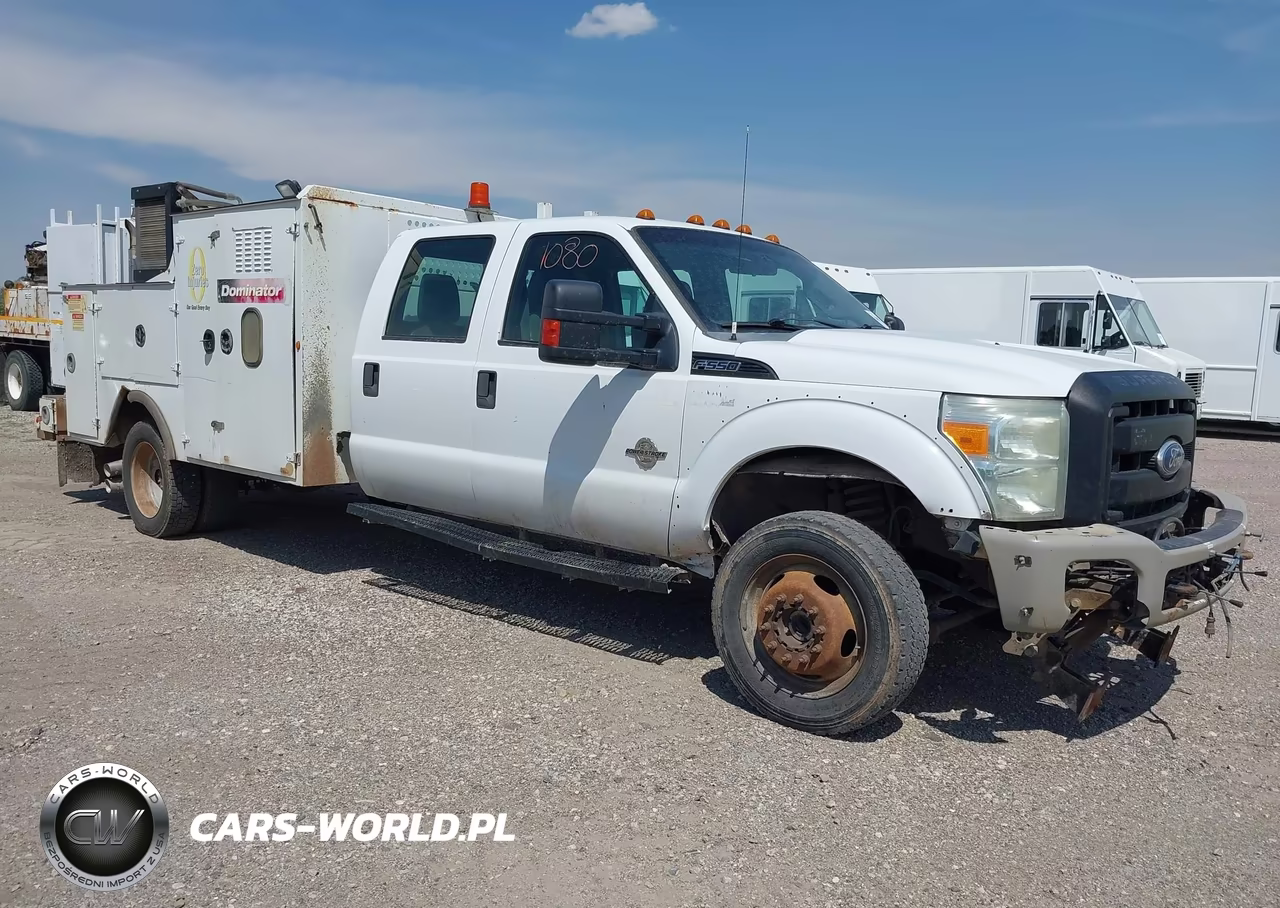2011 Ford F-550 Chassis Xl