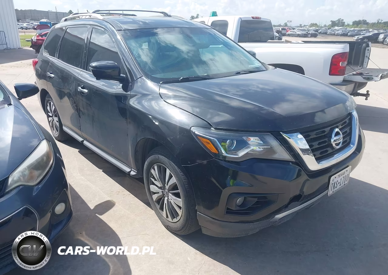 2017 Nissan Pathfinder Sl