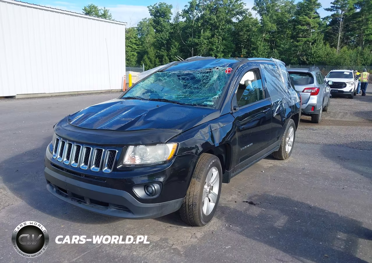 2012 Jeep Compass Latitude VIN:1C4NJDEB6CD537747 - 2