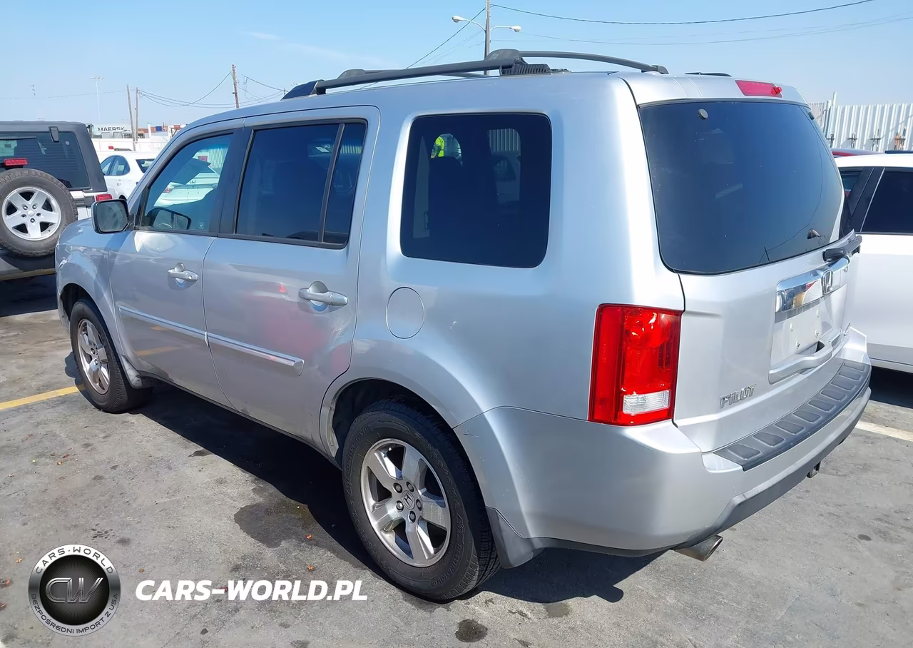 2010 Honda Pilot Ex-L VIN:5FNYF4H50AB029736 - 3