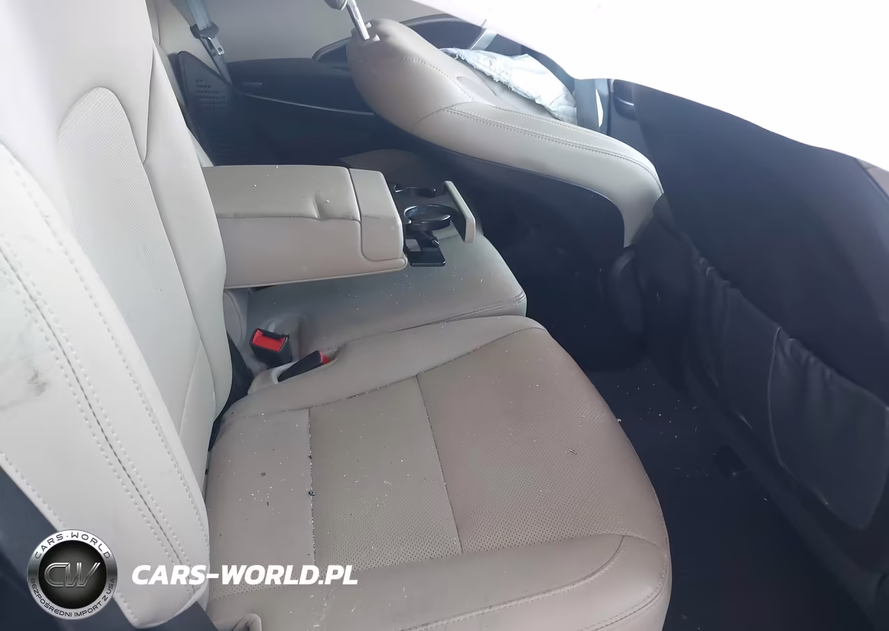 2018 Hyundai Santa Fe Sport 2.4 Luxury VIN:5NMZUDLB7JH079233 - 8