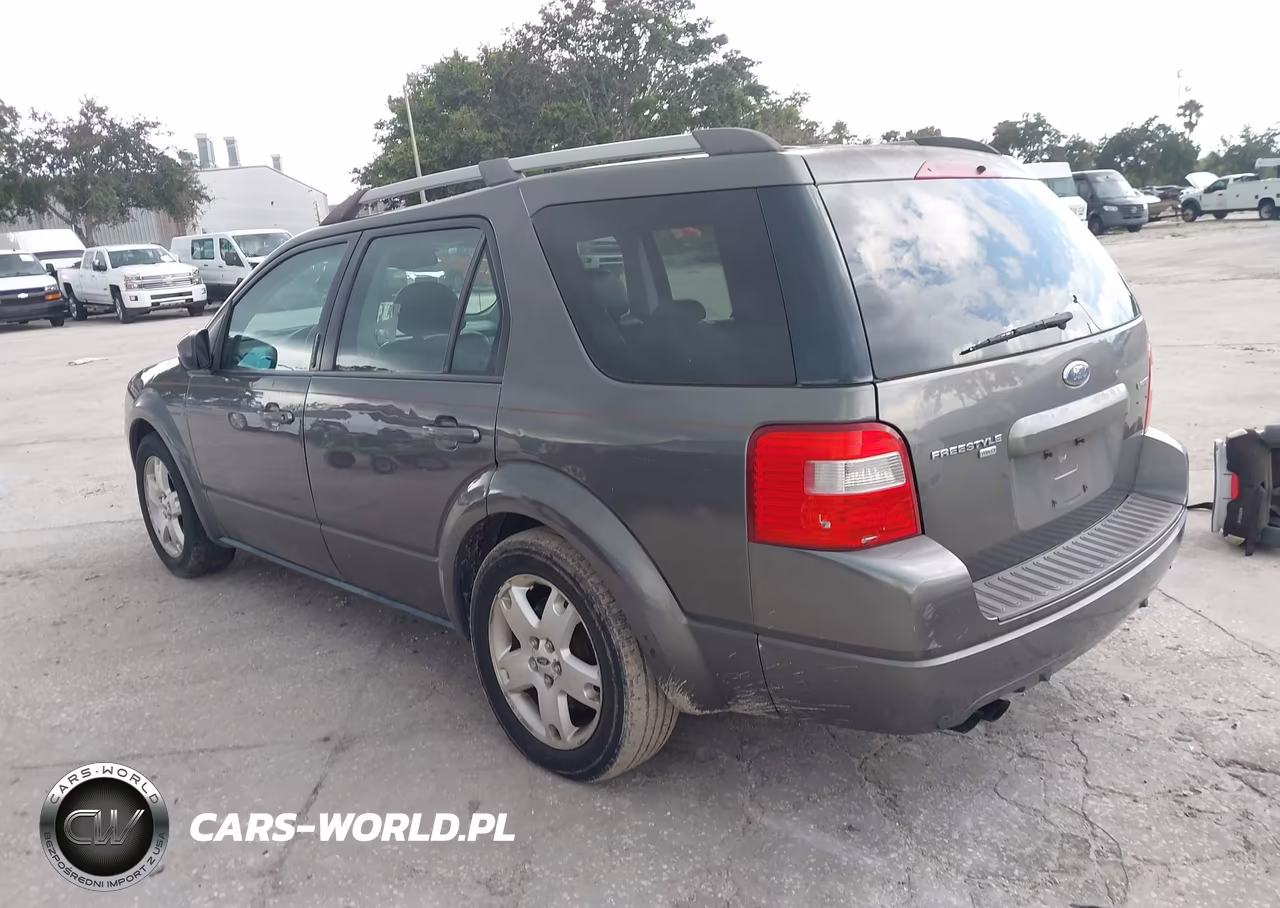 2005 Ford Freestyle Limited VIN:1FMDK06165GA68258 - 3