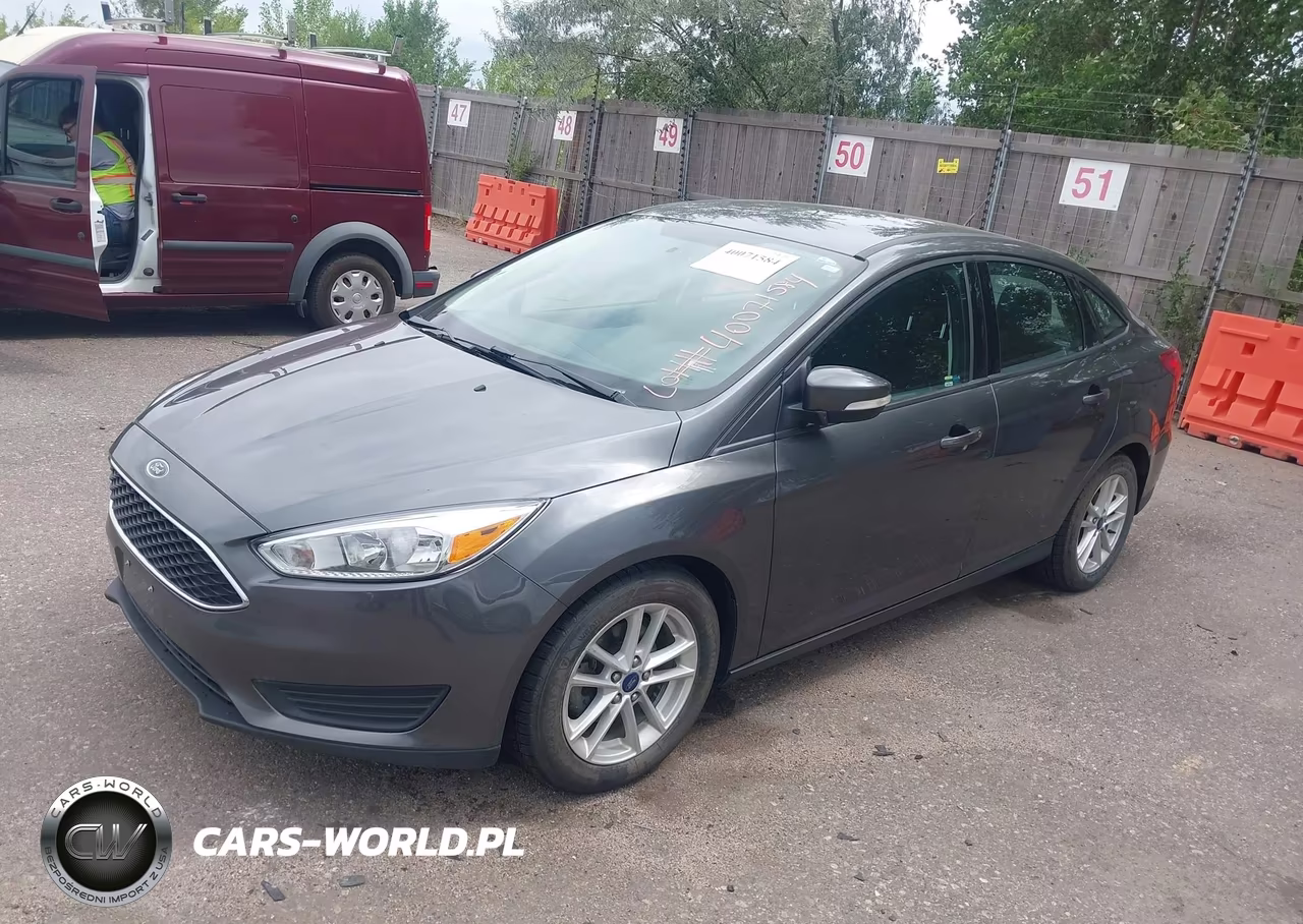 2017 Ford Focus Se VIN:1FADP3F25HL245156 - 2