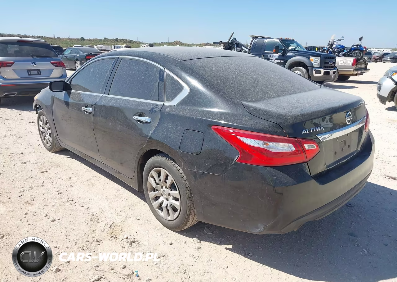 2017 Nissan Altima 2.5 S VIN:1N4AL3AP6HC223684 - 3