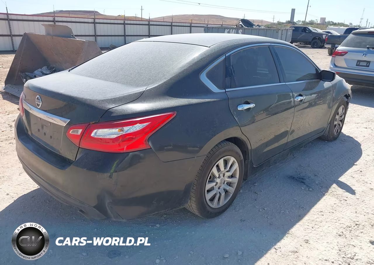 2017 Nissan Altima 2.5 S VIN:1N4AL3AP6HC223684 - 4