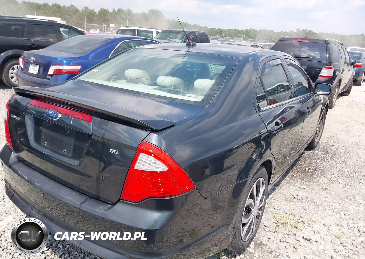2010 Ford Fusion Se VIN:3FAHP0HA5AR222178 - 4
