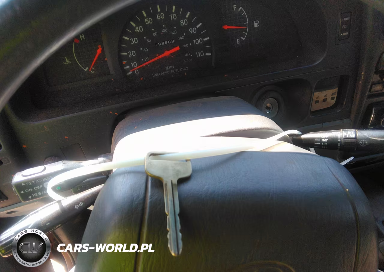 1997 Toyota Tacoma Base V6 VIN:4TAWN72N7VZ302784 - 11