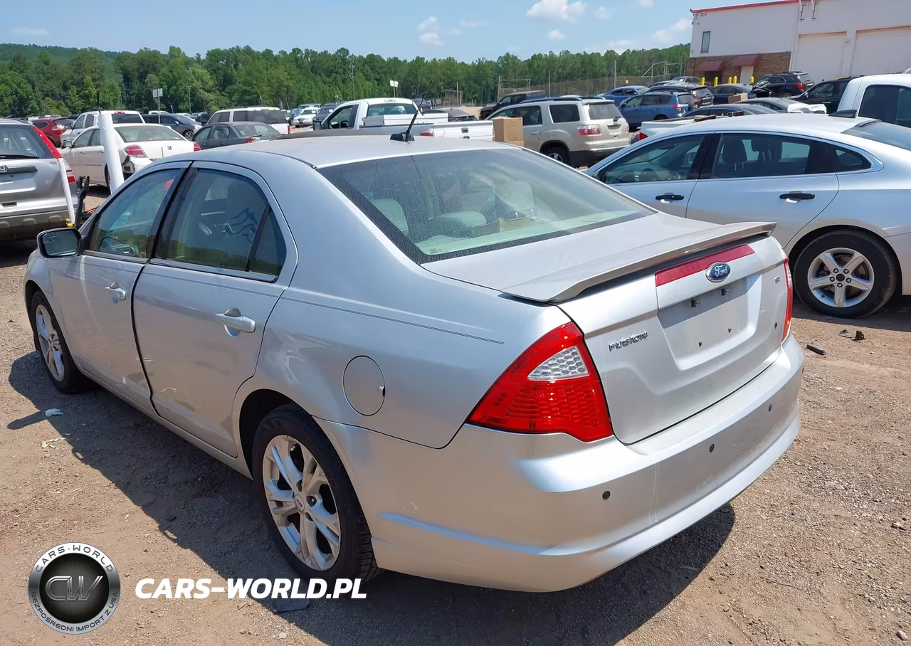 2012 Ford Fusion Se VIN:3FAHP0HA9CR388075 - 3