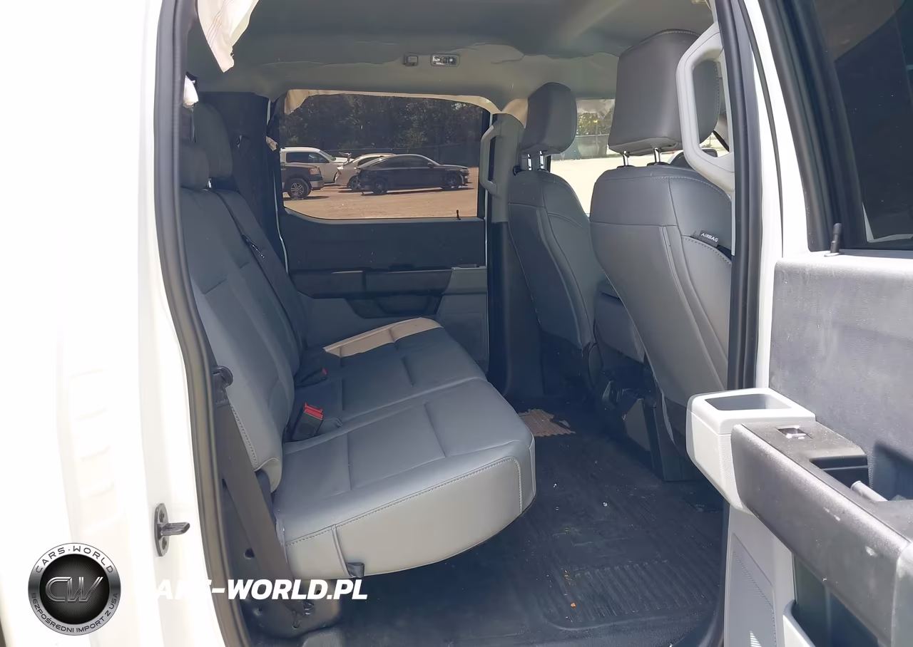 2023 Ford F250 Super Duty VIN:1FT7W2BA6PEC05091 - 3
