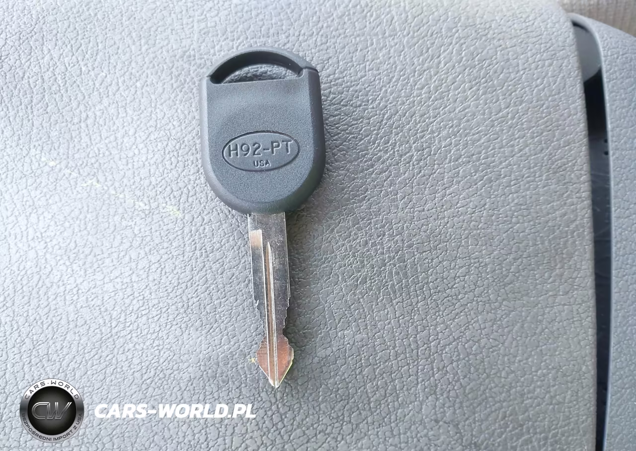 2008 Ford Focus Se-Ses VIN:1FAHP35N98W140132 - 11