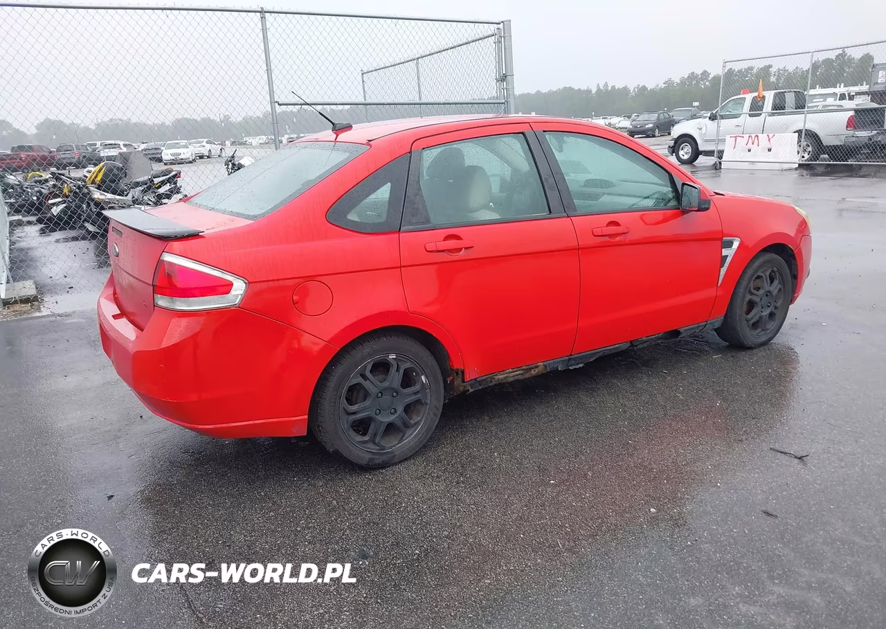 2008 Ford Focus Se-Ses VIN:1FAHP35N98W140132 - 4
