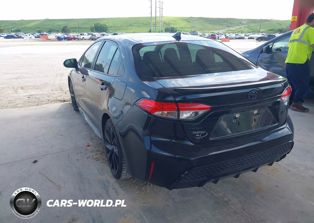 2020 Toyota Corolla Se Nightshade Edition VIN:5YFS4RCE8LP036263 - 3