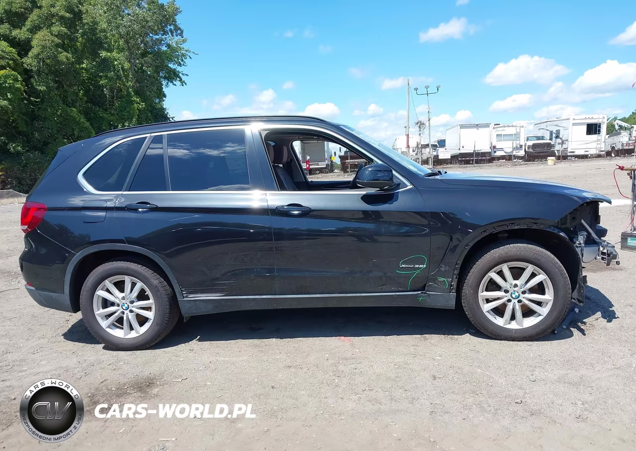 2015 BMW X5 xDrive35I VIN:5UXKR0C54F0K69342 - 13