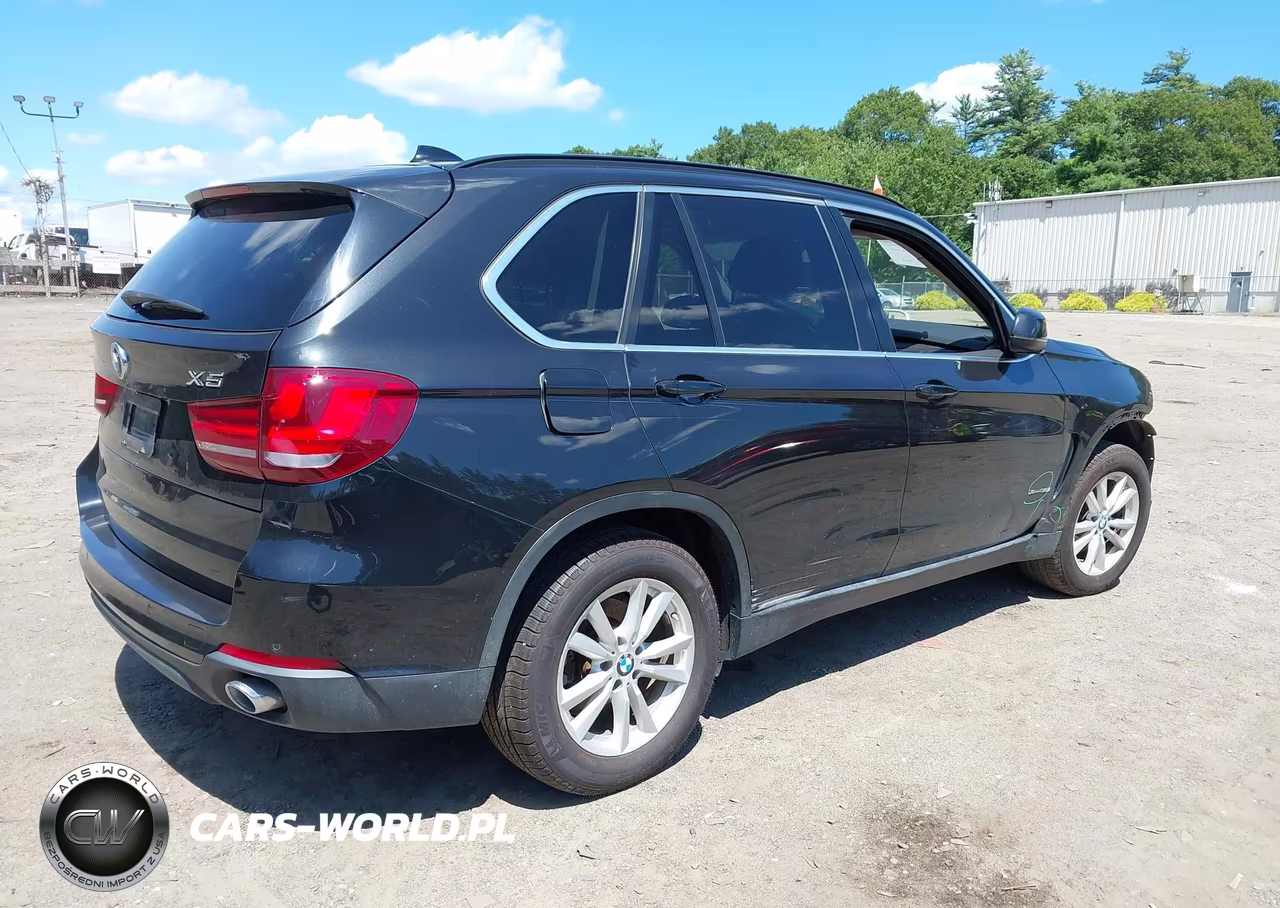 2015 BMW X5 xDrive35I VIN:5UXKR0C54F0K69342 - 4