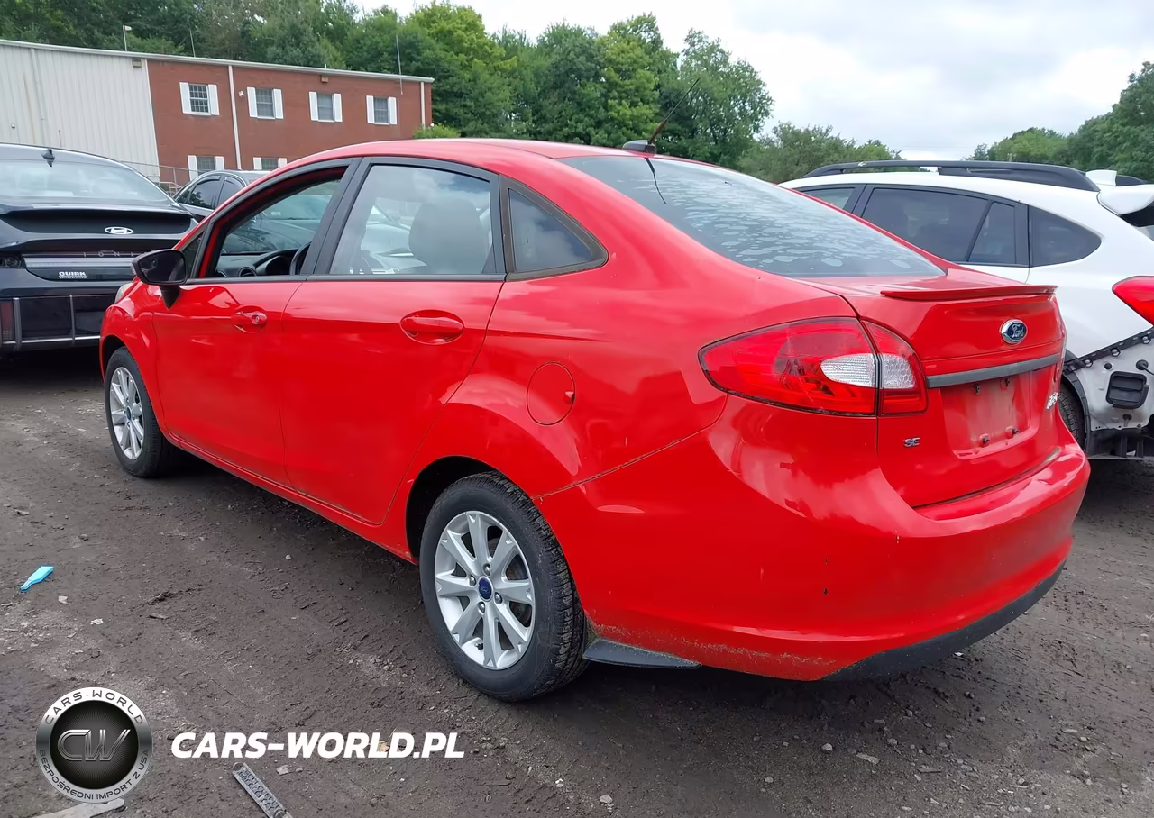 2013 Ford Fiesta Se VIN:3FADP4BJ5DM132206 - 3