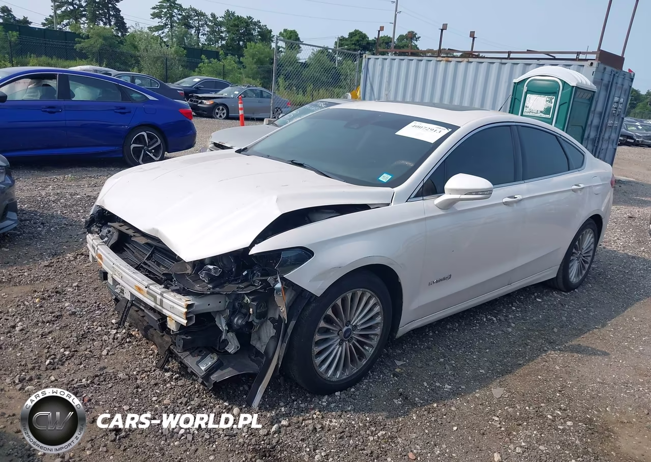 2014 Ford Fusion Hybrid Titanium VIN:3FA6P0RU0ER329063 - 2
