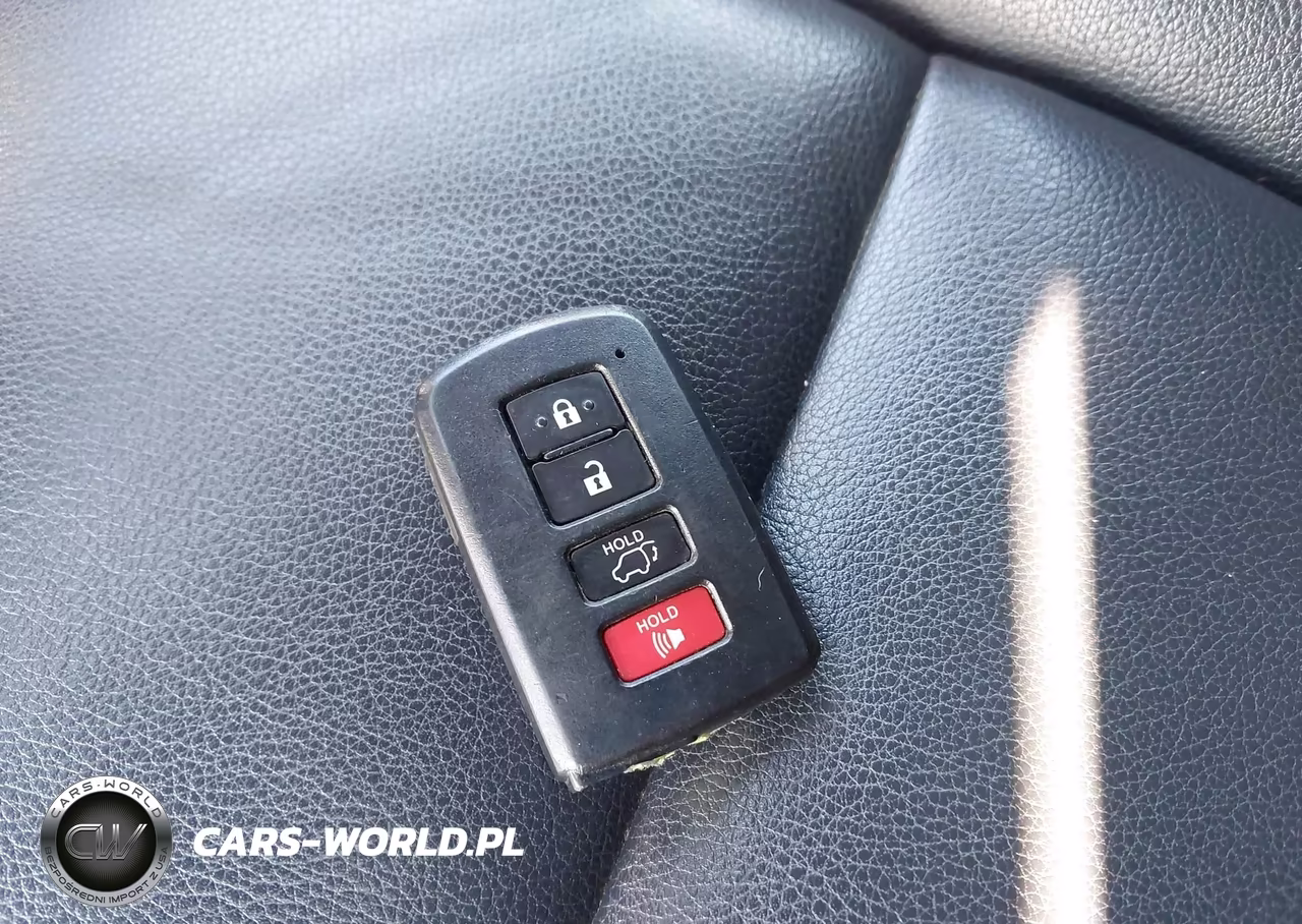 2019 Chevrolet Camaro 2Ss VIN:1G1FH1R70K0124712 - 11
