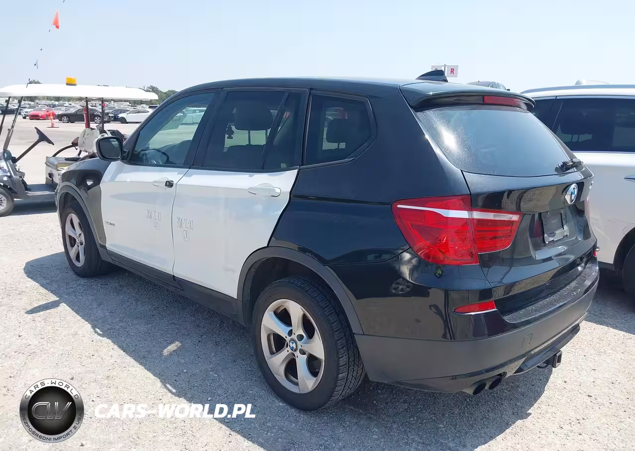2011 BMW X3 xDrive28I VIN:5UXWX5C57BL703010 - 3