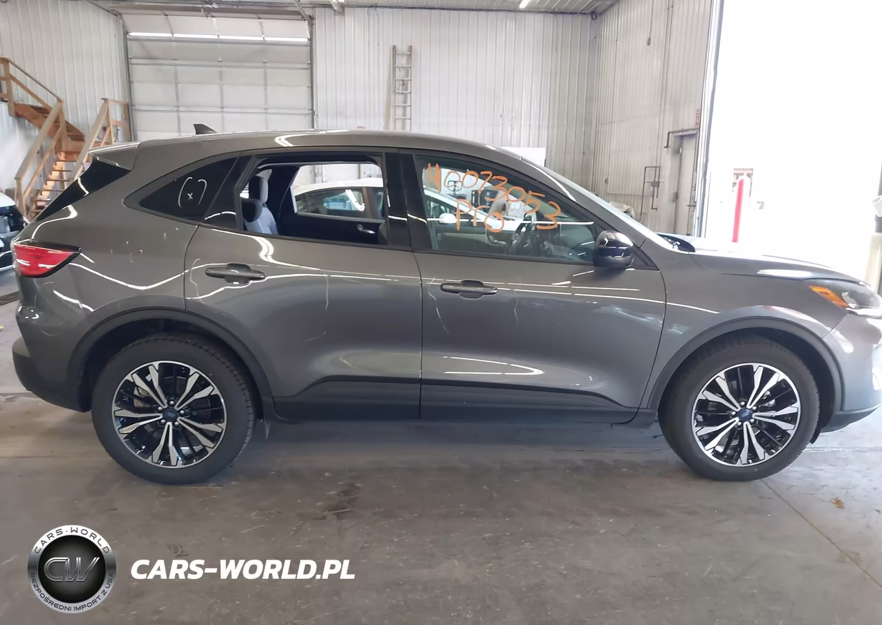 2021 Ford Escape Se Hybrid VIN:1FMCU9BZ9MUA91233 - 13