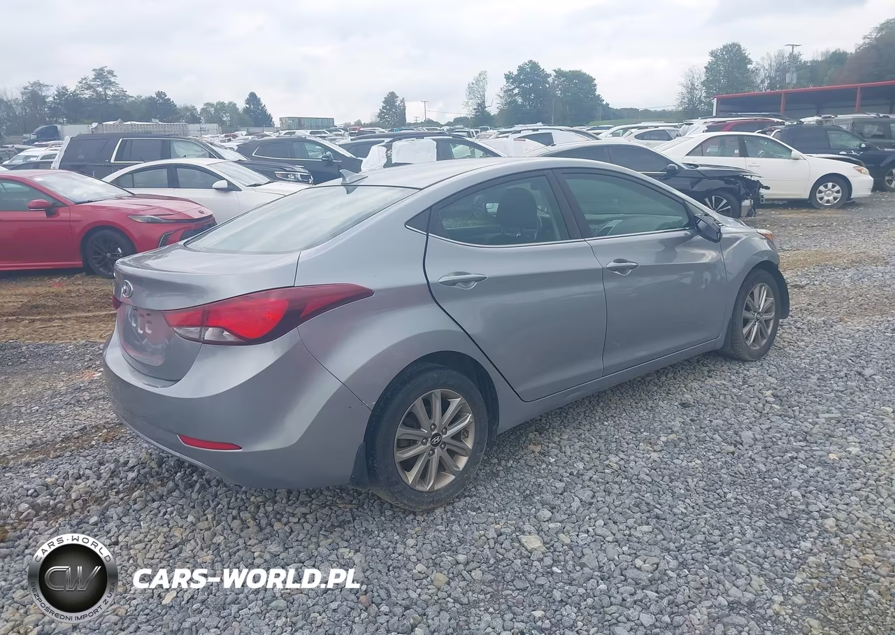 2015 Hyundai Elantra Se VIN:5NPDH4AE1FH617317 - 4