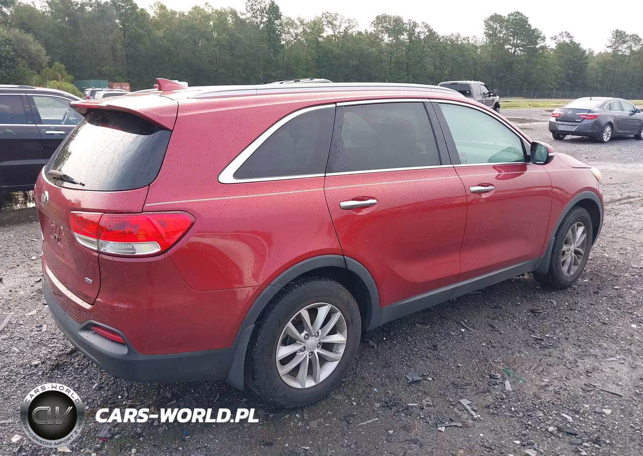 2017 Kia Sorento 2.4L Lx VIN:5XYPG4A34HG259798 - 4