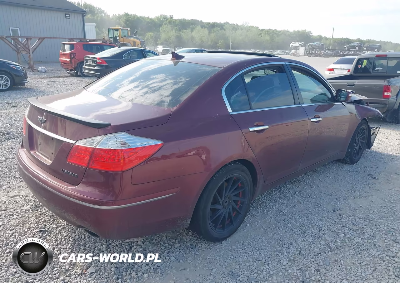 2011 Hyundai Genesis 3.8 VIN:KMHGC4DE8BU123068 - 4